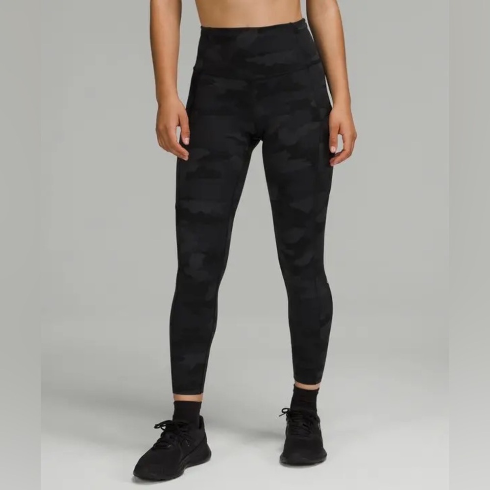 Lululemon Fast and Free High-Rise Tight 25” Sz 14 Heritage Camo Deep Coal Multi